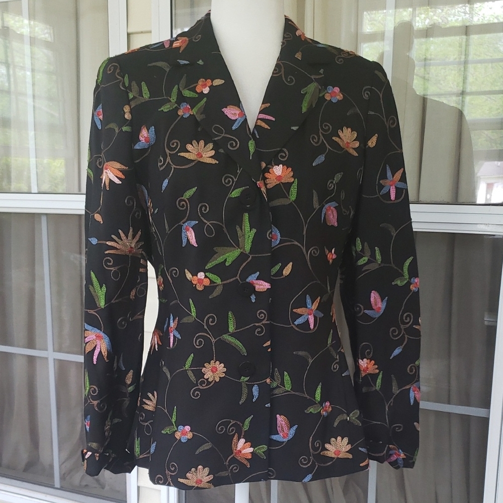 DONCASTER Floral Cottagecore‎ Embroidered Black Floral Jacket